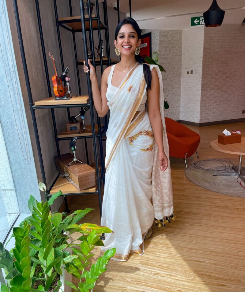 Nylinen Saree - Image 4