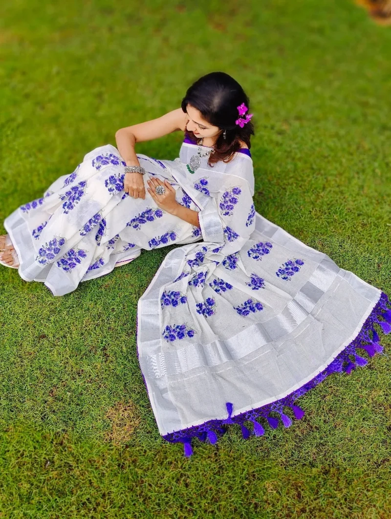 Silver flower saree
