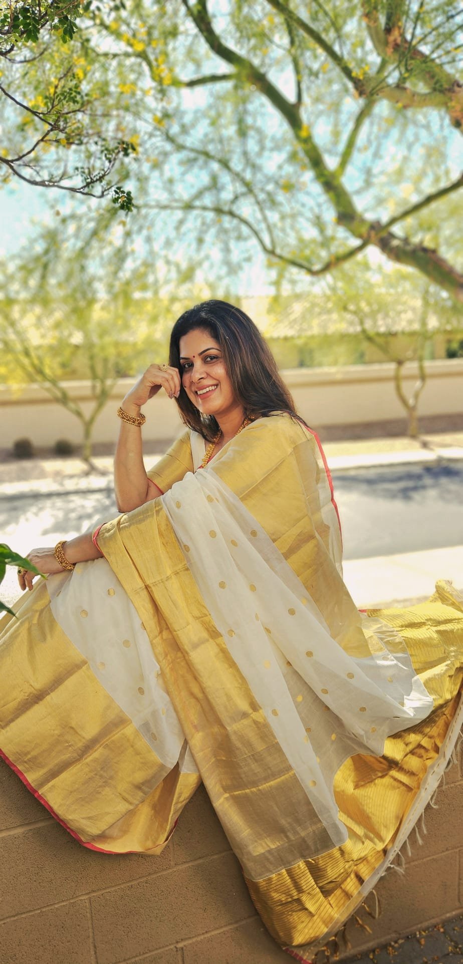 Nyla polka red selvedge saree - HCS - 812 - Image 2
