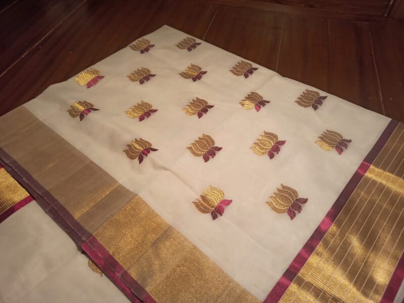 TARINI- LOTUS COTTON SAREE 4408 - Image 4