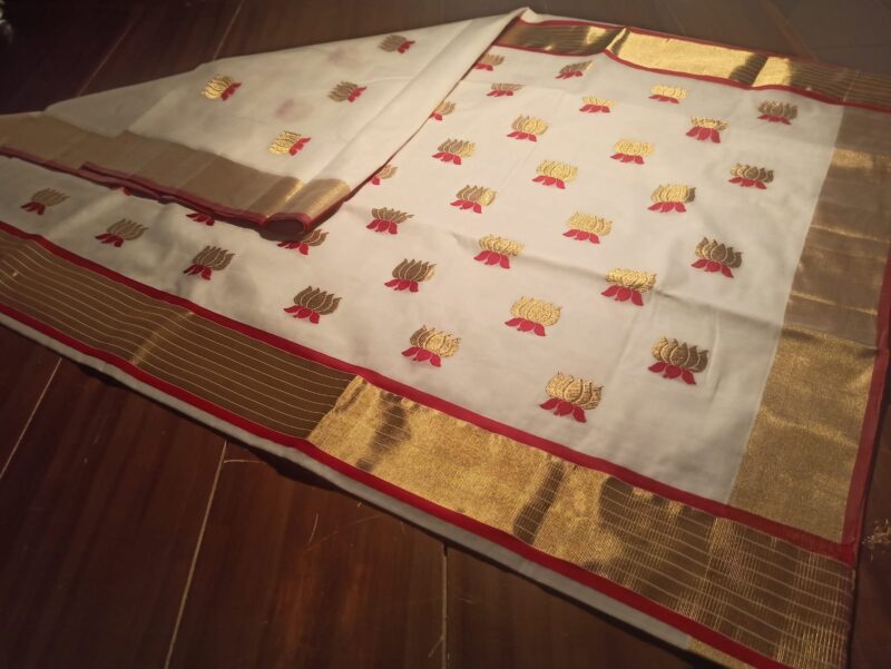 TARINI- LOTUS COTTON SAREE 5050 - Image 7