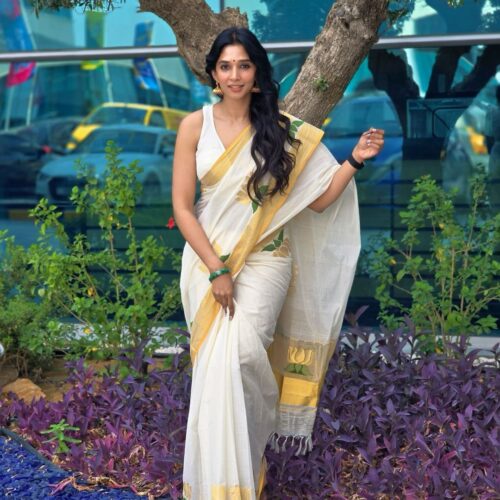 1058 Thamara saree  x Nyla