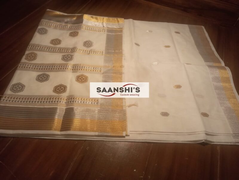 4510 Silver and gold mix handloom cotton saree - Image 5