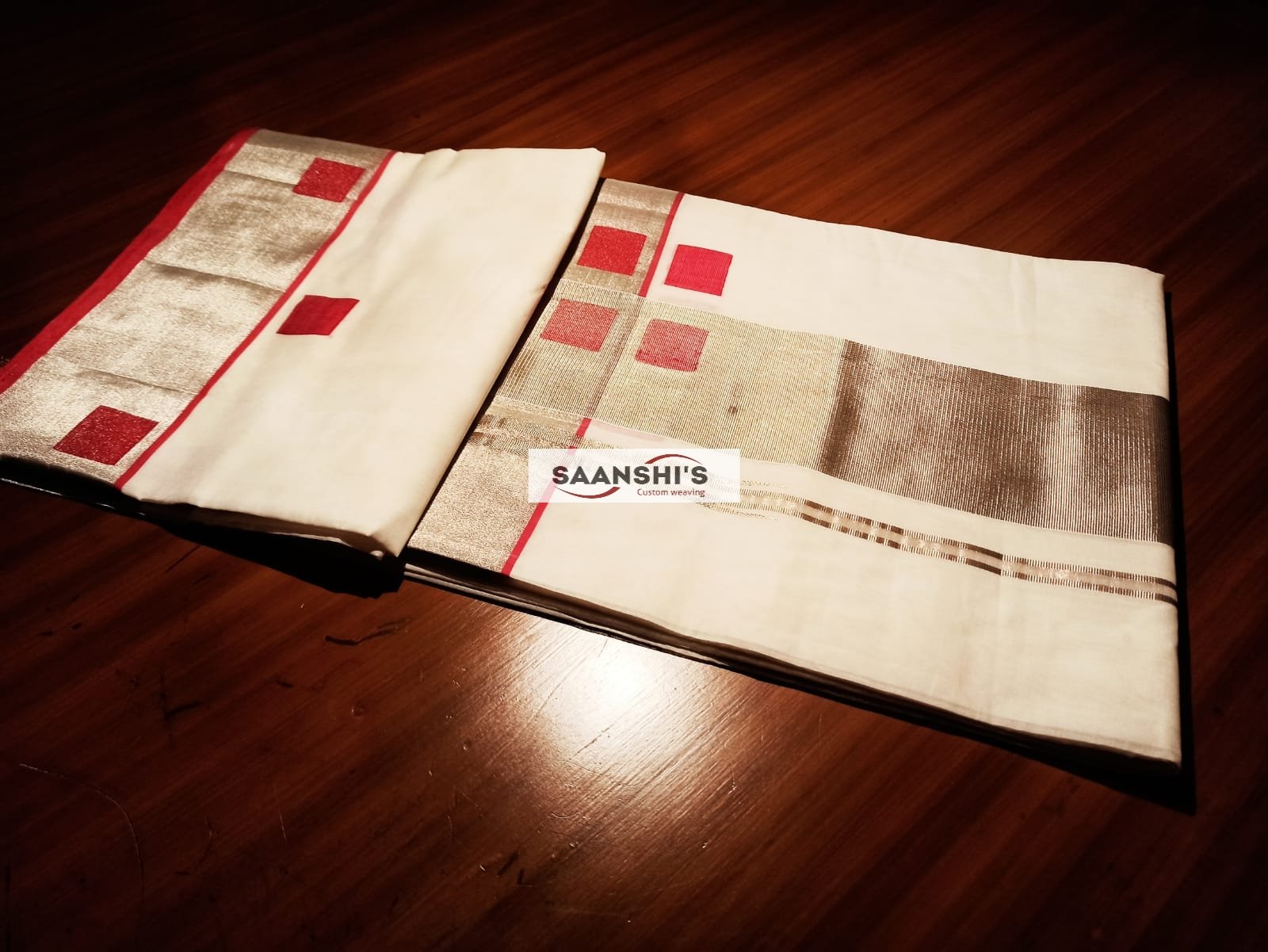 MOHAM- PURE HANDLOOM SILVER SAREE - Image 5