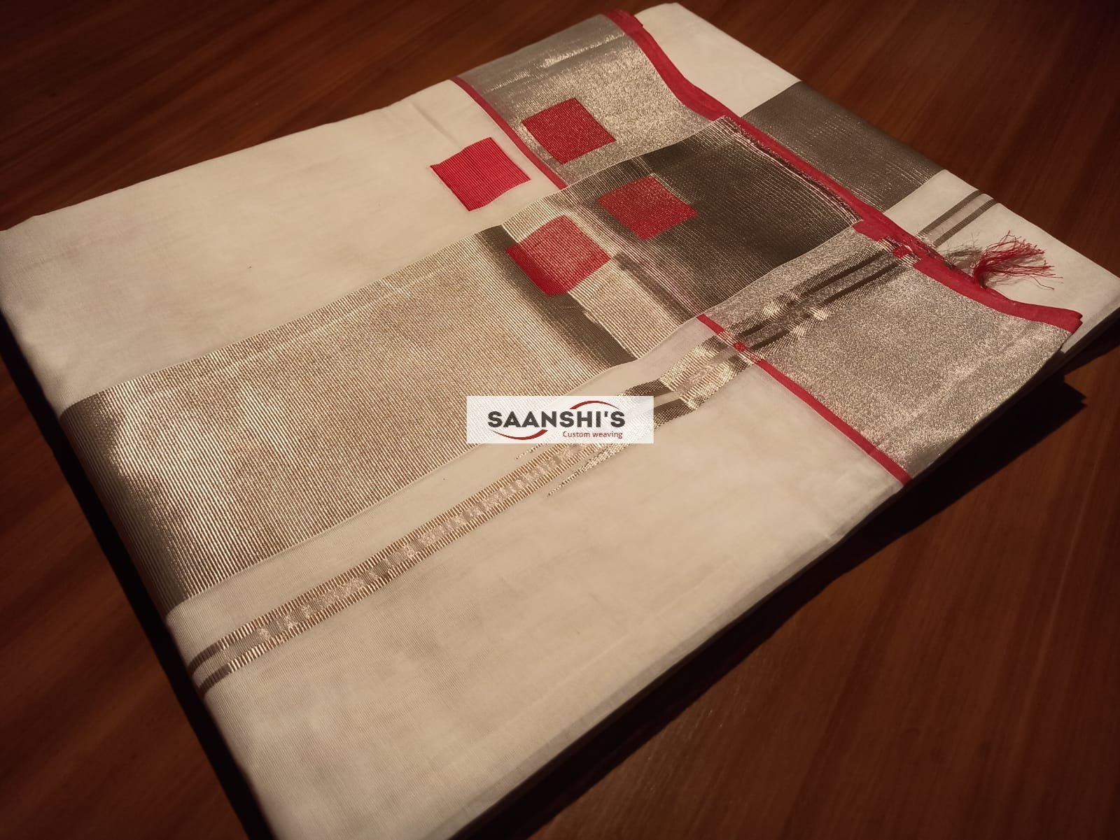 MOHAM- PURE HANDLOOM SILVER SAREE - Image 7