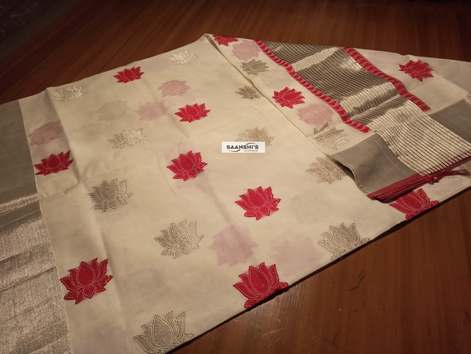 Kamalini- Christmas series - Image 3