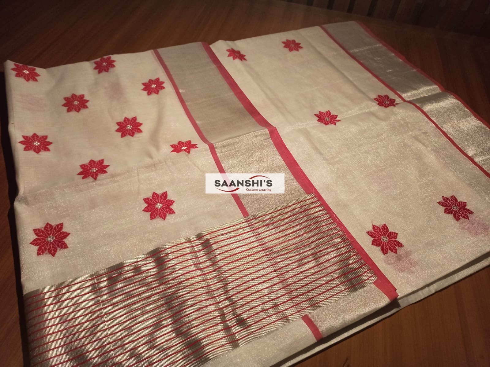ELSA- PURE HANDLOOM TISSUE SILVER SAREE - Image 3