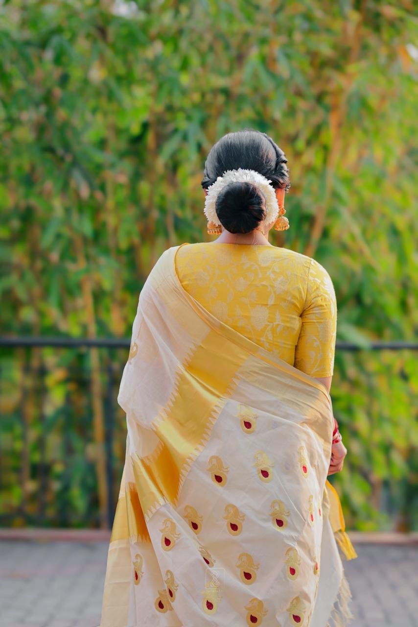 LAKSHMI SAREE-20463 – Pure Handloom Tissue Mayil Design Saree - Image 3