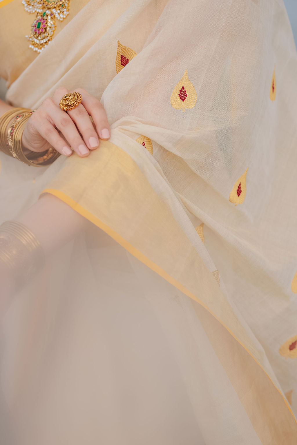 10 -ILA Pure Handloom Tissue Saree with Leaf & Meena Motifs | Premium Kerala Handloom Saree | Ready to Ship 20497 - Image 9